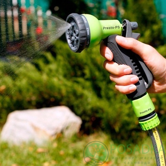картинка  Пистолет для полива пластиковый Presto-PS насадка на шланг (7202G) 
