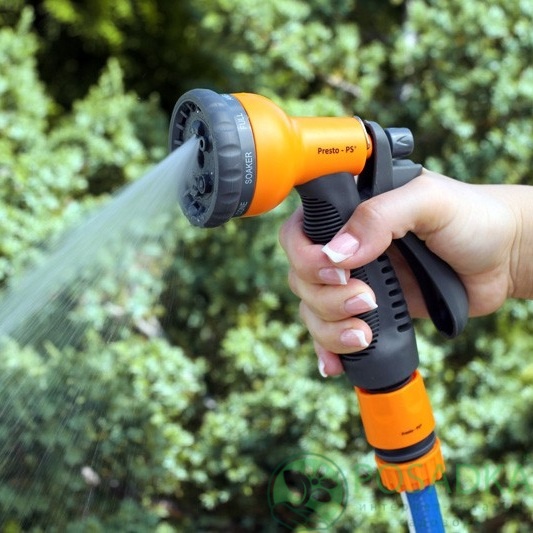 картинка  Пистолет для полива пластиковый Presto-PS насадка на шланг (7202) 