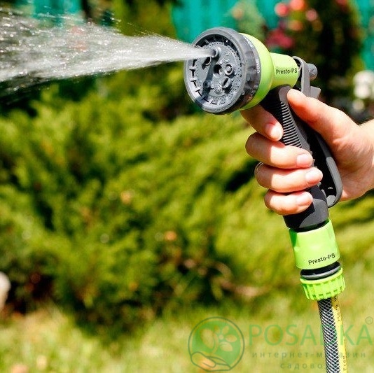 картинка  Пистолет для полива пластиковый Presto-PS насадка на шланг (7202G) 